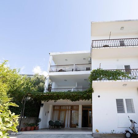 Apartmani Marta Tučepi Kültér fotó
