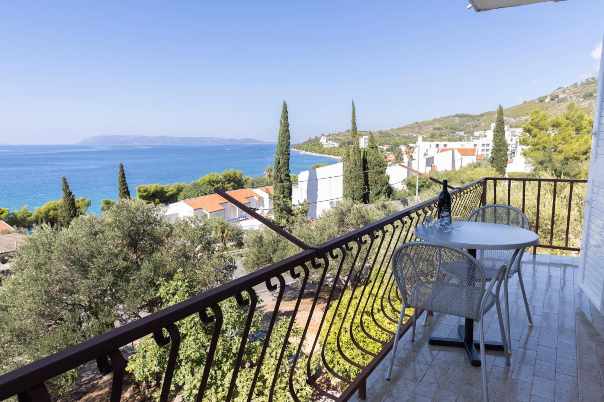Apartmani Marta Tučepi Kültér fotó